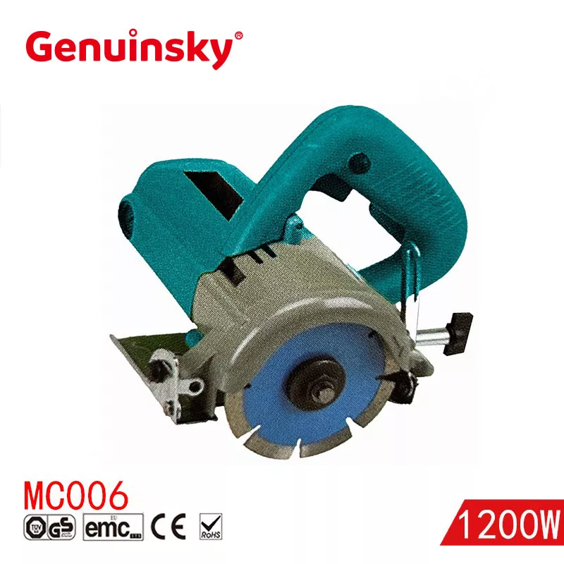 110 mm -es márványvágó oldalsó fogantyúval 900W